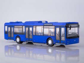 Автобус МАЗ-203 синий-фото1