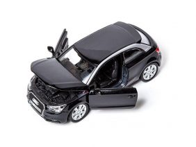 Автомобиль Audi A1 black-фото1