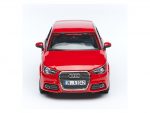 Автомобиль Audi A1 red-фото7
