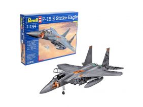 Американский двухместный истребитель-бомбардировщик F-15E Strike Eagle-фото1