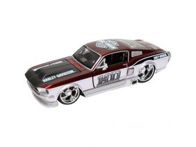 Автомобиль Ford Mustang GT (1967) HD-фото1
