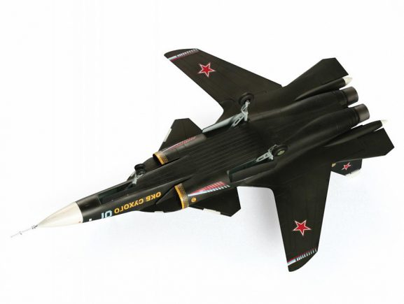 Российский сверхманевренный истребитель пятого поколения Су-47 Беркут (Подарочный набор)-фото3