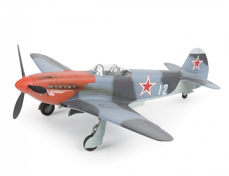 Советский истребитель Як-3 (1:48) (Подарочный набор)-фото2