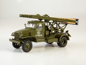 Установка БМ-13 Катюша на шасси Chevrolet G7107-фото1