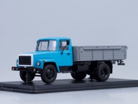 Грузовик ГАЗ-3307 (двигатель ЗМЗ-513) дерев. борт (голубой-серый)-фото1