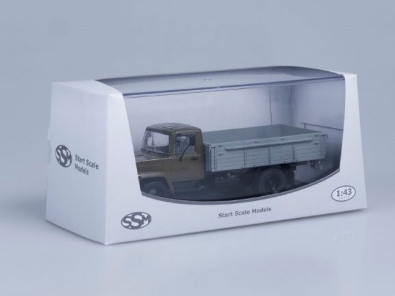 Грузовик ГАЗ-3307 (двигатель ЗМЗ-513) дерев. борт (хаки-серый)-фото7