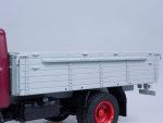 Грузовик ГАЗ-3307 (двигатель ЗМЗ-513) выставочный, дерев. борт (темно-красный)-фото7