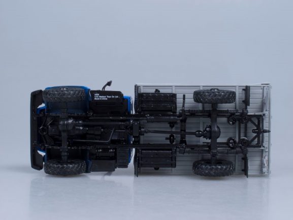 Грузовик ГАЗ-3308 4х4 (двигатель ЗМЗ-513) бортовой с тентом (синий)-фото10