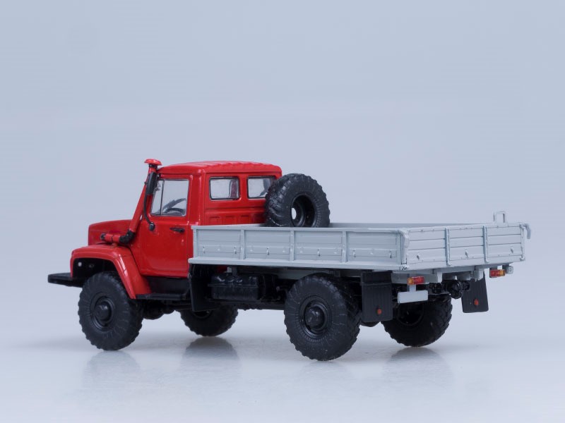 Грузовик ГАЗ-33081 4х4 (двиг. Д-245.7 Diesel Turbo) выставочный-фото2