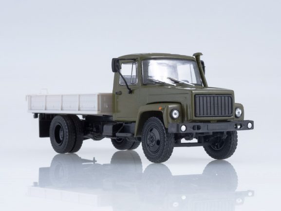 Грузовик ГАЗ-3309 бортовой с тентом (хаки/серый)-фото8