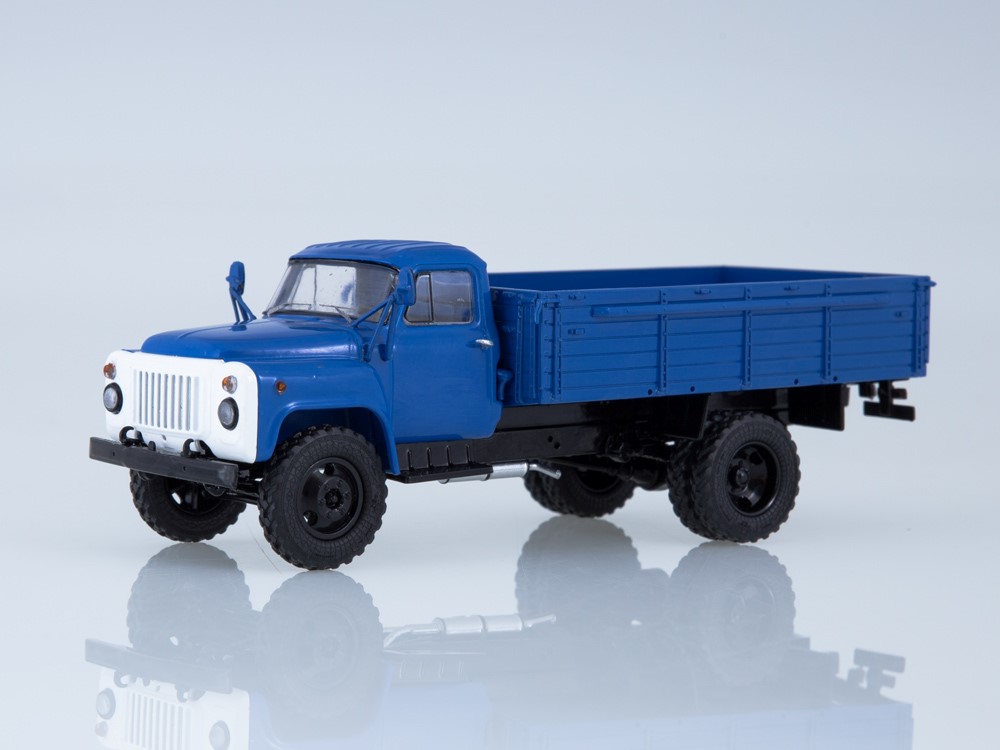 Грузовик ГАЗ-53А бортовой-фото1