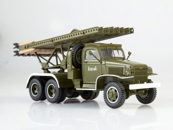 Установка БМ-13 Катюша на шасси GMC CCKW 352-фото6