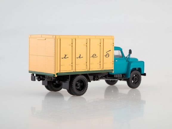 Хлебный фургон ГЗСА-3704 (ГАЗ-52) ранняя облицовка радиатора-фото2