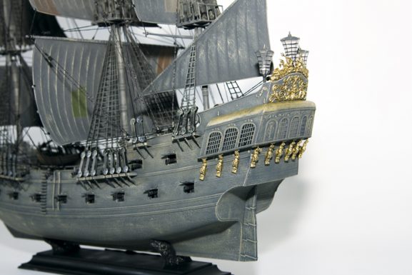 Корабль Джека Воробья Черная жемчужина (1:72)-фото5