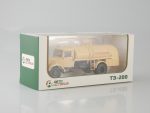 Топливозаправщик ТЗ-200 (на шасси МАЗ-200) бежевый-фото6