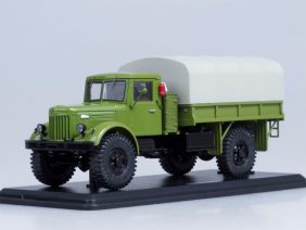 Грузовик МАЗ-502 4х4 бортовой с тентом, покрышки Я-90 (зелёный)-фото1