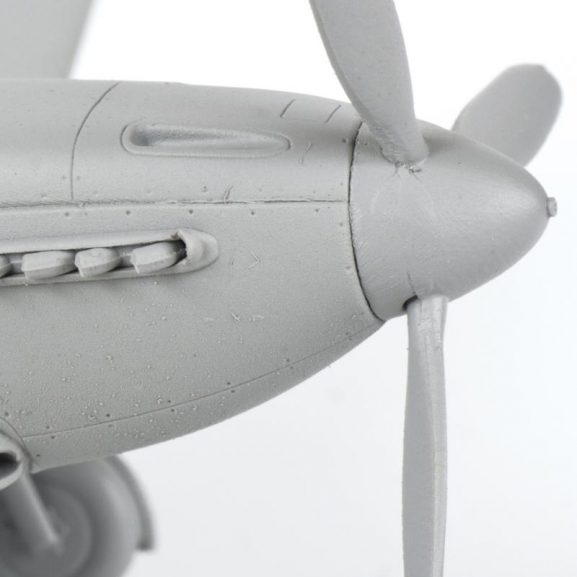 Советский истребитель Як-3 (1:72)-фото3