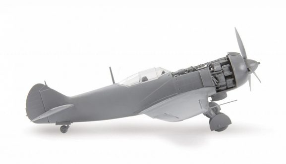 Советский истребитель Ла-5ФН (1:48)-фото5