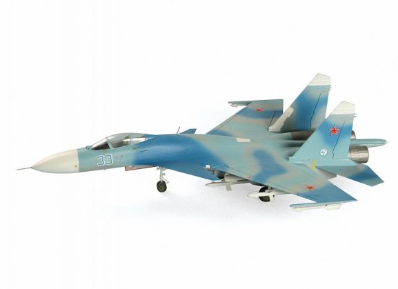Советский истребитель завоевания превосходства в воздухе Су-27-фото2