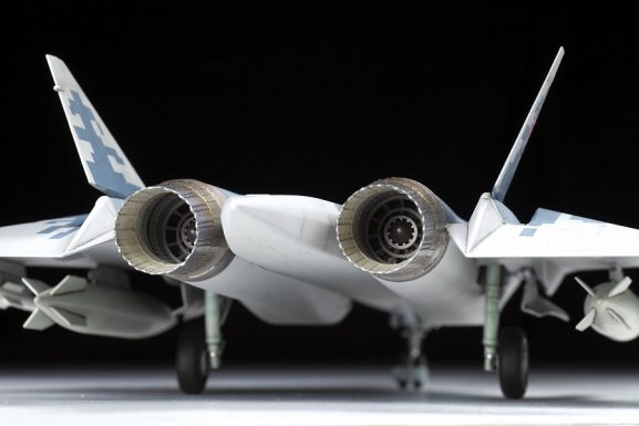 Российский многофункциональный истребитель пятого поколения Су-57-фото4