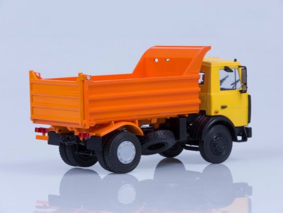Самосвал МАЗ-5551 (поздняя кабина, жёлто-оранжевый, высокий кузов), 1988 г.-фото5