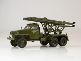 Установка БМ-13 Катюша на шасси Studebaker US6 (АИСТ)-фото1