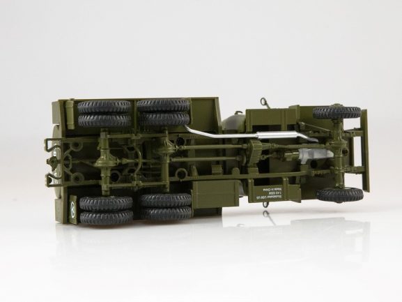 Цистерна Studebaker US6 U5 (со звездой)-фото4