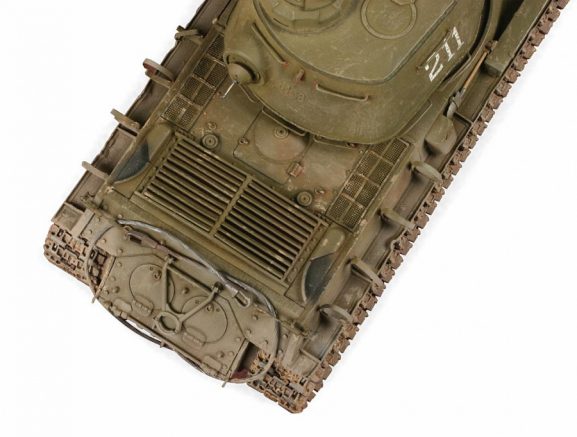 Советский тяжёлый танк ИС-2 (1:35)-фото3