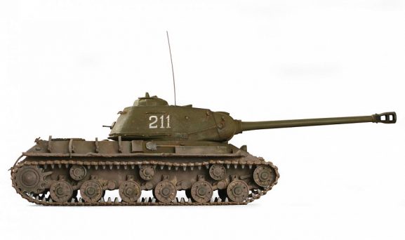 Советский тяжёлый танк ИС-2 (1:35)-фото5