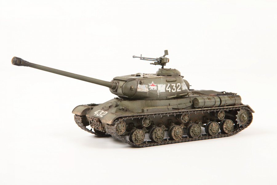 Советский тяжелый танк ИС-2 (1:72)-фото2