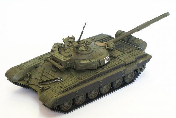 Советский основной боевой танк Т-72Б (ограниченный выпуск)-фото5