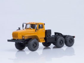 Седельный тягач Урал 44202-0311-31 (двигатель ЯМЗ-238)-фото1
