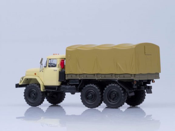Грузовик ЗИЛ-131 бортовой с тентом (бежевый)-фото2
