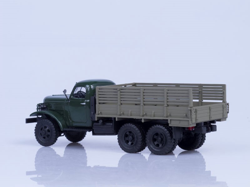 Грузовик ЗИС-151 бортовой (зелёный/коричневый)-фото2