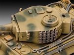 Немецкий тяжелый танк Т-VI "Тигр" (Revell)-фото3