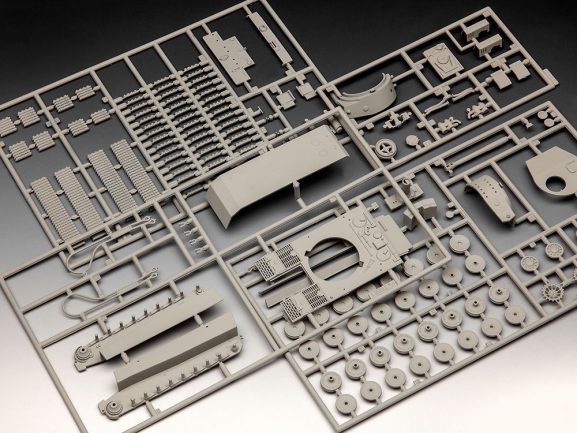 Немецкий тяжелый танк Т-VI "Тигр" (Revell)-фото6