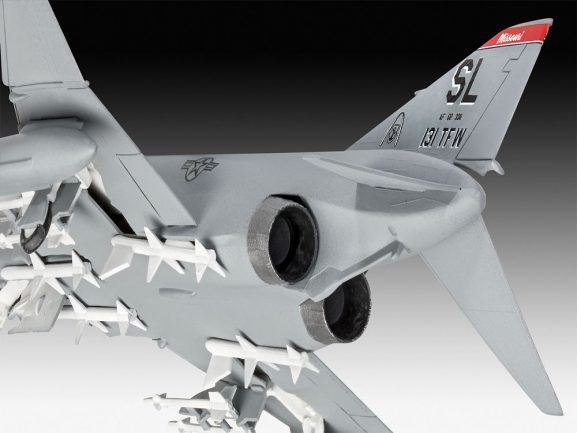 Истребитель McDonnell F-4 Phantom-фото3
