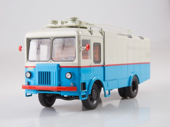 Грузовой троллейбус ТГ-3 (бело-голубой)-фото4