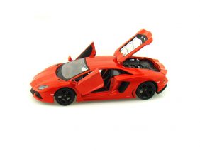 Автомобиль Lamborghini Aventador LP 700-4-фото1