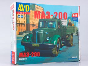Грузовик МАЗ-200 бортовой (AVD Models)-фото1