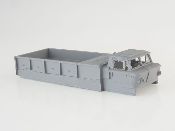 Вездеход-амфибия ЗИЛ-132П с двигателем ВК-1 (AVD Models)-фото2