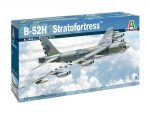 Американский стратегический бомбардировщик Boeing В-52Н Stratofortress-фото1