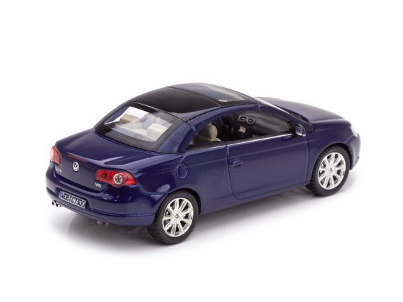 Автомобиль Volkswagen EOS синий металлик-фото10