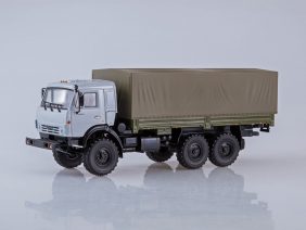 Грузовик КАМАЗ-53501 6x6 бортовой (с тентом)-фото1