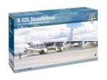 Американский стратегический бомбардировщик Boeing В-52G Stratofortress (ранняя версия с ракетами Hound Dog)-фото1