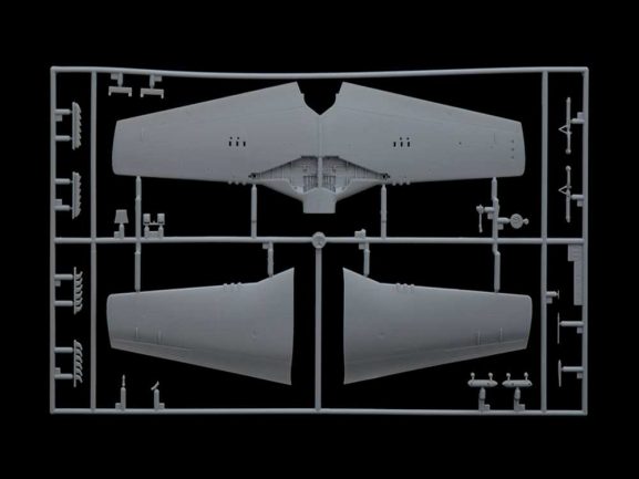 Истребитель P-51 D/K Pacific ACES-фото3