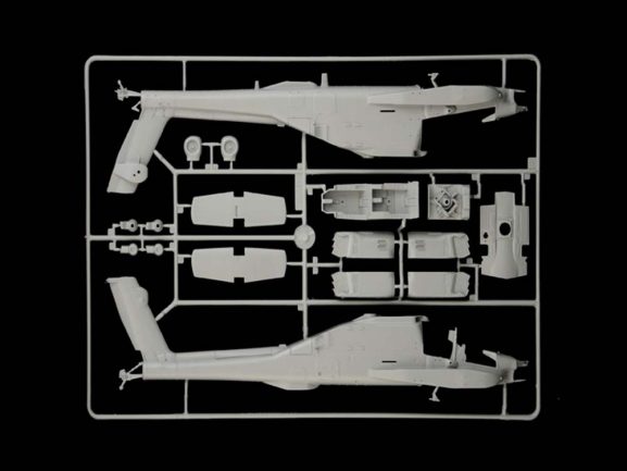 Американский ударный вертолет AH-64D Longbow Apache (2748) (Italeri)-фото2