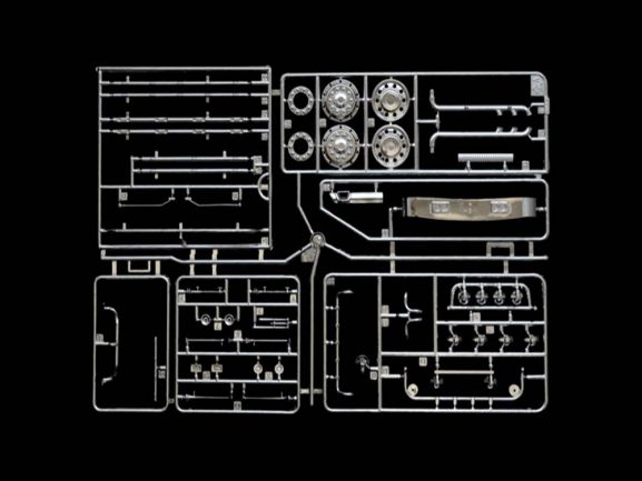 Седельный тягач Scania R730 V8 Streamline Silver Griffin-фото8
