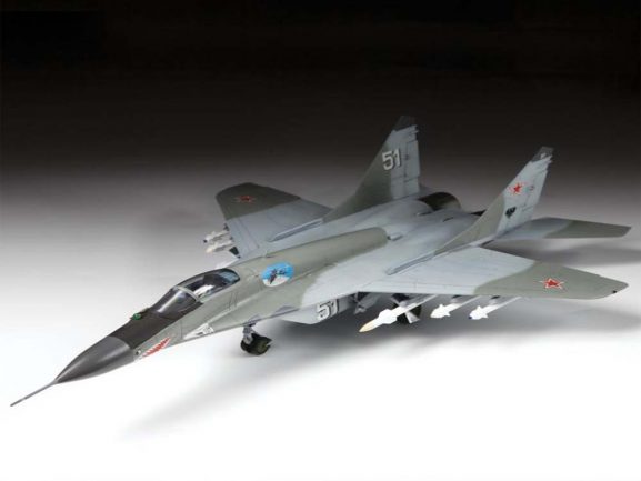 Российский истребитель МиГ-29 (9-13) (Подарочный набор)-фото3