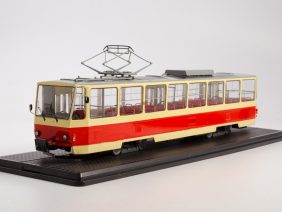 Трамвай Tatra-T6B5 (SSM4056)-фото1